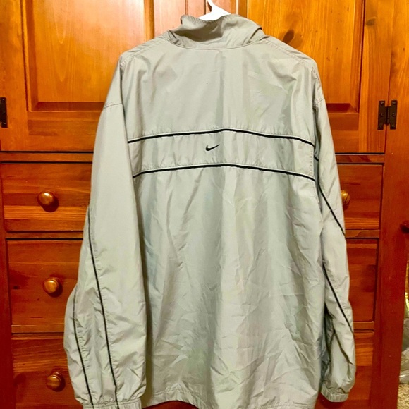 Nike Men's Windbreaker Jacket - XL - Picture 6 of 6